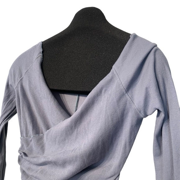 FREE PEOPLE | Intimately Crossover Long-Sleeve Fitted Top - Sz Small - Picture 2 of 9